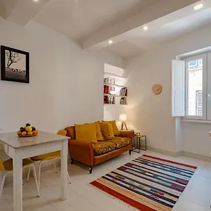 Monti Boutique - Live It Local! Rome