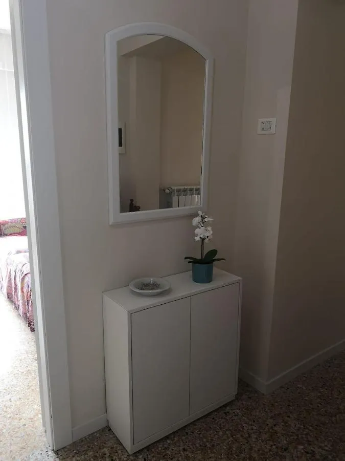 Apartament My House In Rzym 0*,